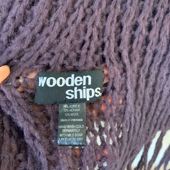 Oversized Wooden Ships Scarf! - Picture 3 of 5